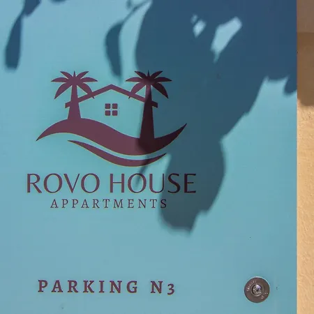 Rovo House, Pittulongu, Olbia, Sardinia Semesterbostad *