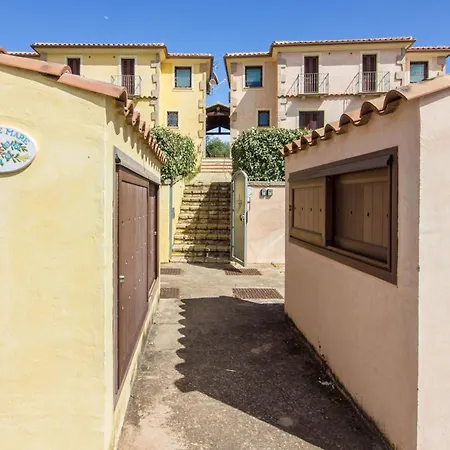 Rovo House, Pittulongu, Olbia, Sardinia Semesterbostad