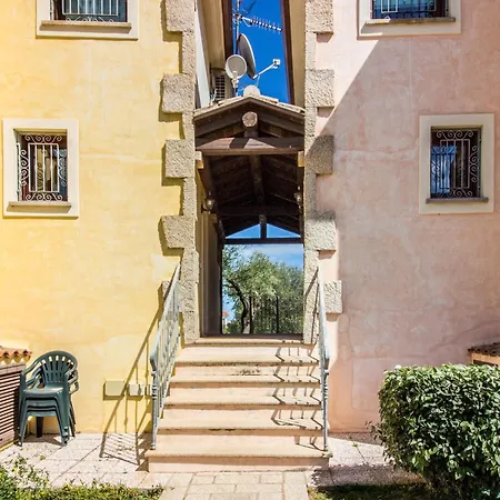 Semesterbostad Rovo House, Pittulongu, Olbia, Sardinia Olbia