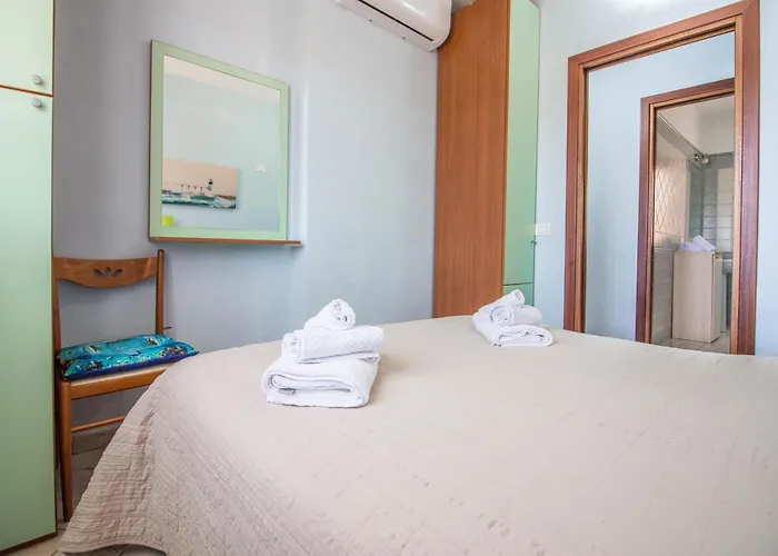 Rovo House, Pittulongu, Olbia, Sardinia Дом отдыха *