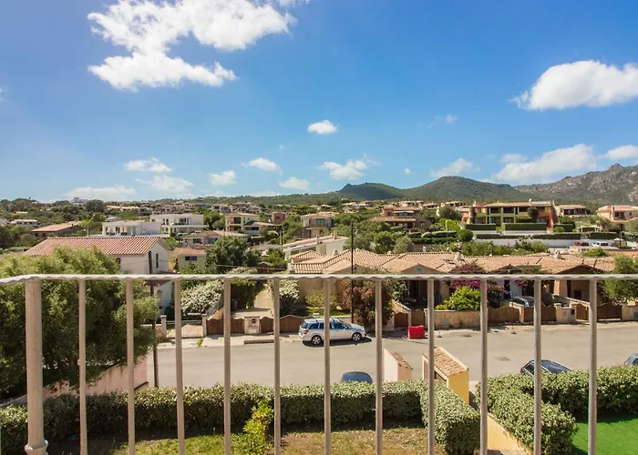 Rovo House, Pittulongu, Olbia, Sardinia Дом отдыха