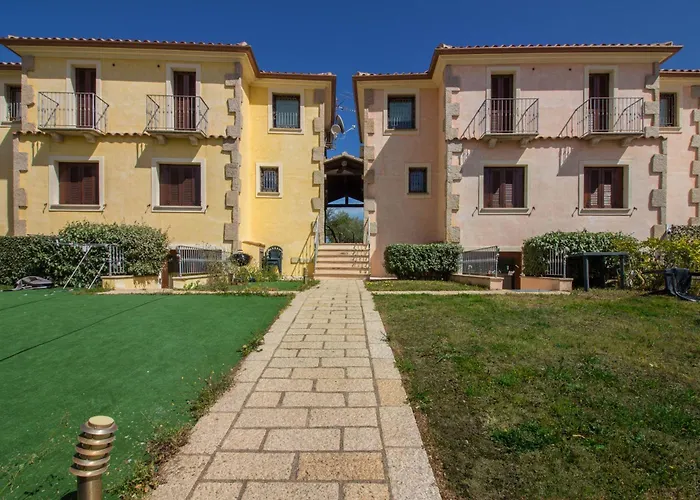 Дом отдыха Rovo House, Pittulongu, Olbia, Sardinia *