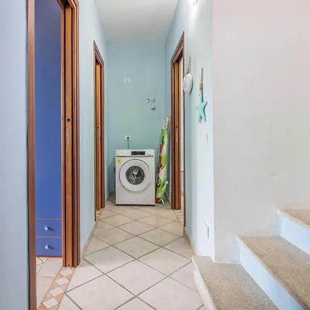 Rovo House, Pittulongu, Olbia, Sardinia 度假居 *