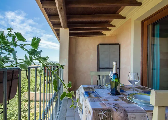 Rovo House, Pittulongu, Olbia, Sardinia * 奧爾比亞